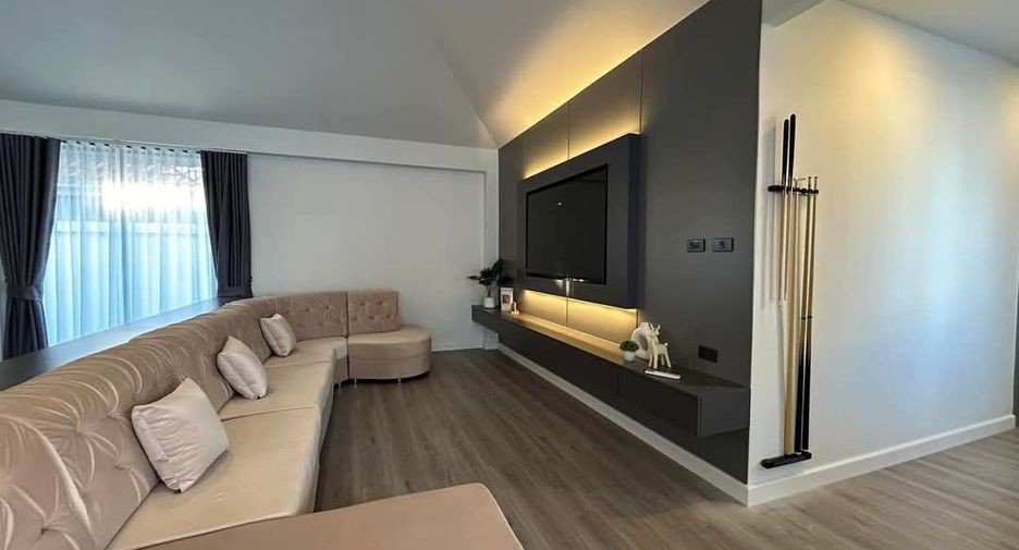 Villa en venta de 3 habitaciones en Bang Lamung, Chonburi