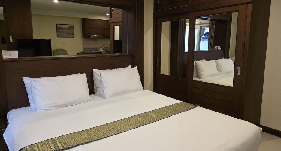 For sale 1 bed condo in Bang Lamung, Chonburi