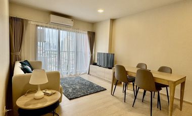 For rent 2 bedrooms condo in Khlong San, Bangkok