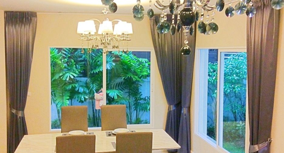 For rent 3 bedrooms house in Lat Krabang, Bangkok
