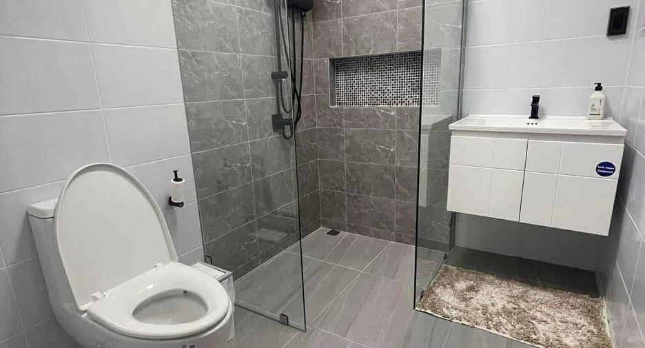 For rent 2 bedrooms house in Mueang Phuket, Phuket