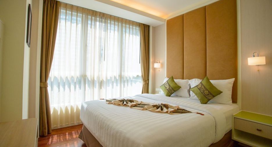 For rent 2 bedrooms apartment in Khlong Toei, Bangkok
