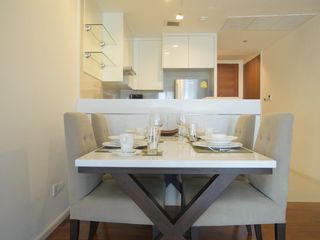 Apartamento en alquiler de 2 habitaciones en Khlong Toei, Bangkok