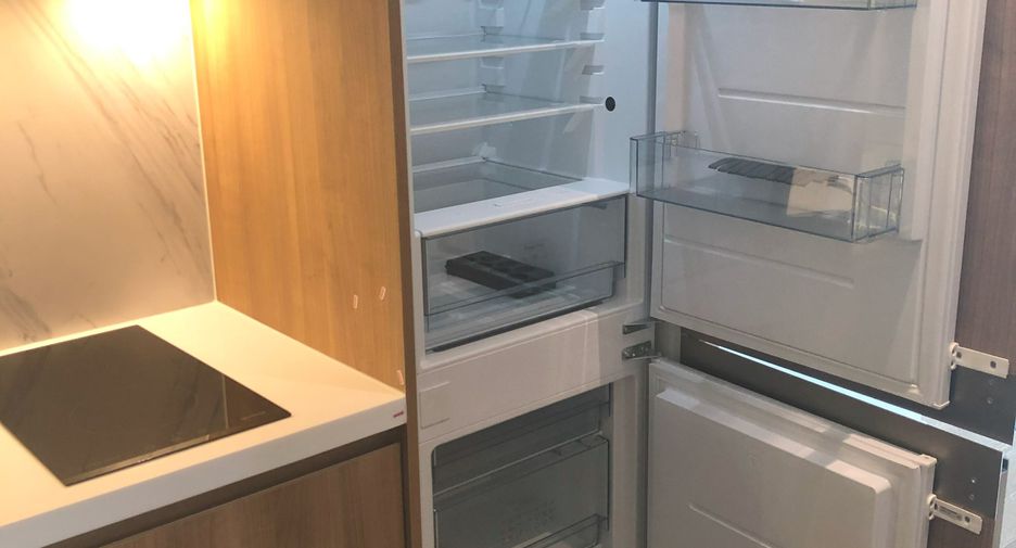 For sale 1 bed condo in Khlong Toei, Bangkok