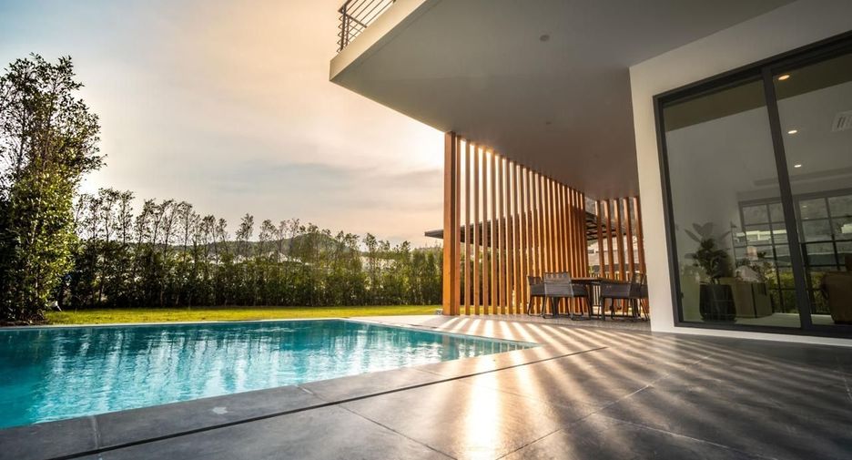 For rent 5 bedrooms villa in Hua Hin, Prachuap Khiri Khan