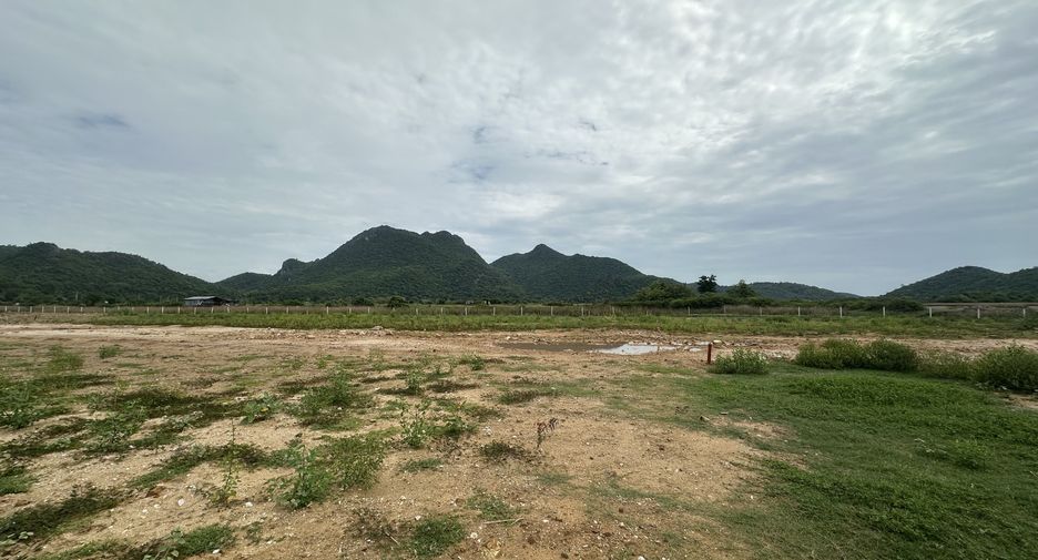 À vendre terrain à Sam Roi Yot, Prachuap Khiri Khan