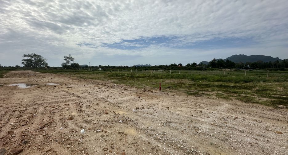 À vendre terrain à Sam Roi Yot, Prachuap Khiri Khan