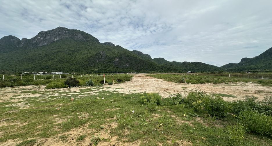 À vendre terrain à Sam Roi Yot, Prachuap Khiri Khan