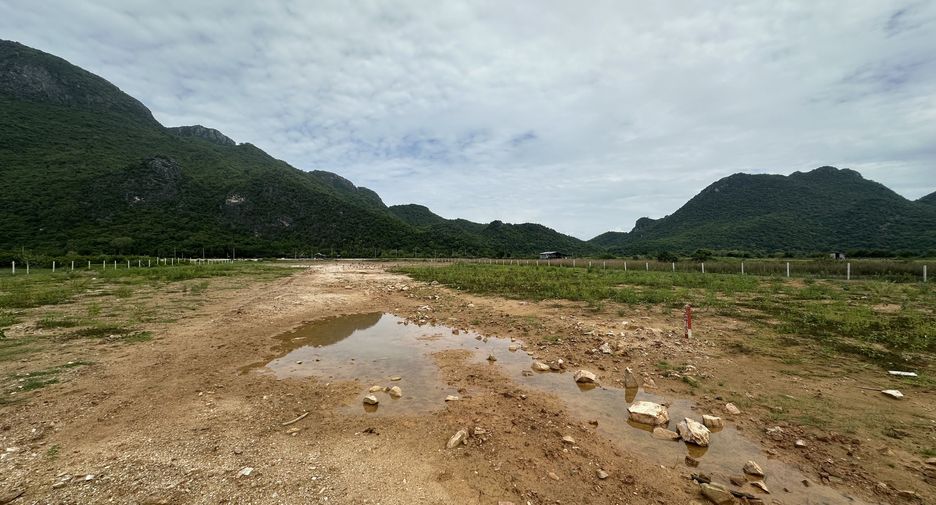 À vendre terrain à Sam Roi Yot, Prachuap Khiri Khan