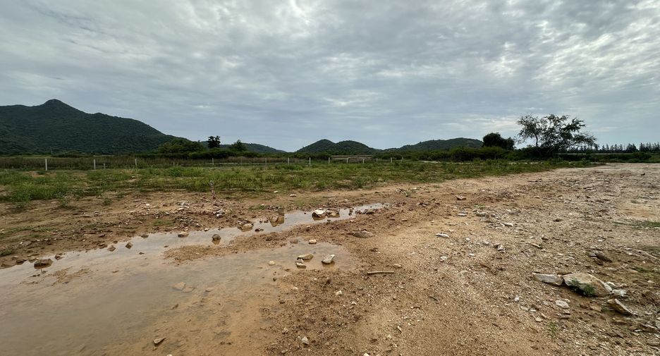 À vendre terrain à Sam Roi Yot, Prachuap Khiri Khan