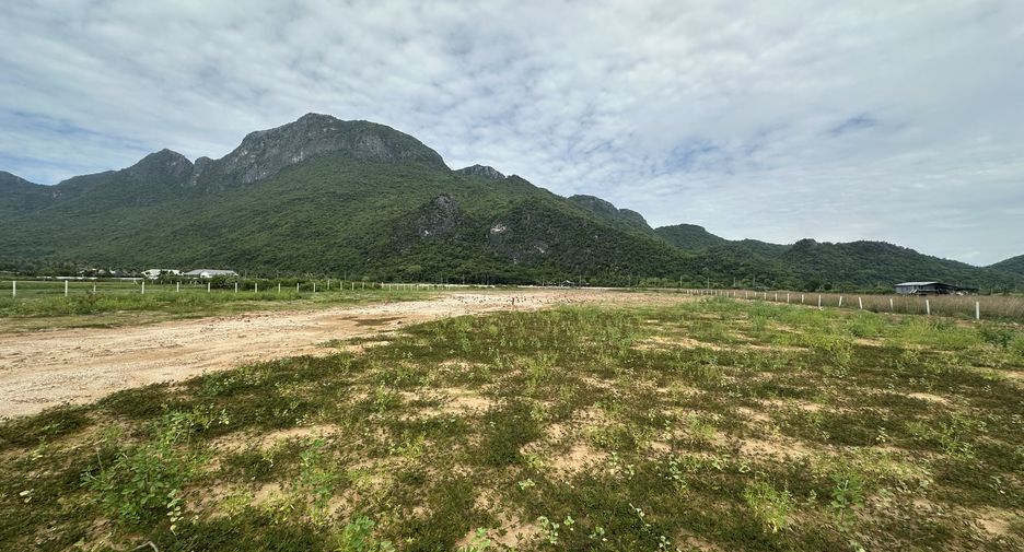 À vendre terrain à Sam Roi Yot, Prachuap Khiri Khan