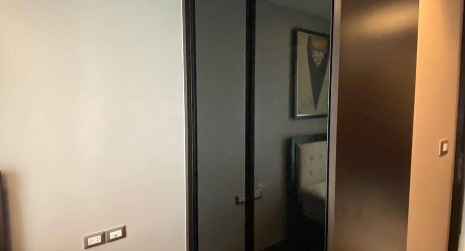 For sale 2 bedrooms condo in Watthana, Bangkok
