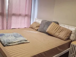 Wohnung zur Miete mit 1 Zimmer in Yan Nawa, Bangkok