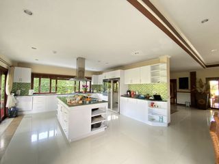 出售 6 卧室 独立屋 在 华欣, 班武里府