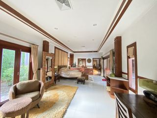 出售 6 卧室 独立屋 在 华欣, 班武里府