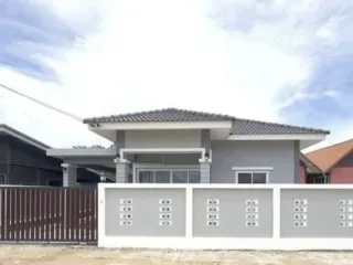 For rent 3 bedrooms house in Mueang Chon Buri, Chonburi