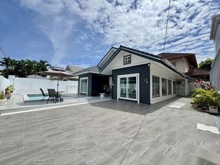 For rent 3 bedrooms house in Mueang Phuket, Phuket