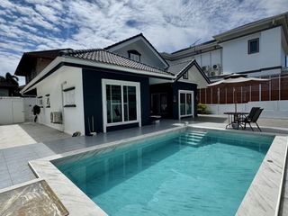 For rent 3 bedrooms house in Mueang Phuket, Phuket