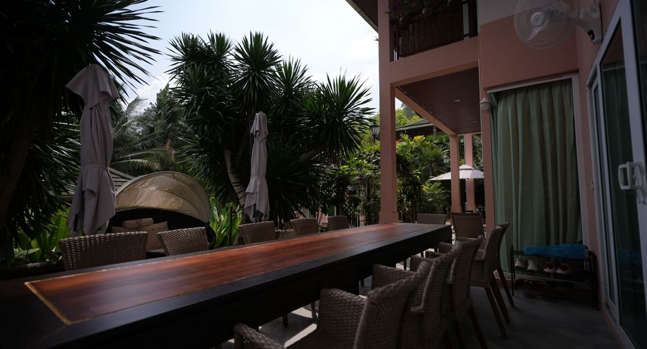 For sale 7 bedrooms villa in Kathu, Phuket