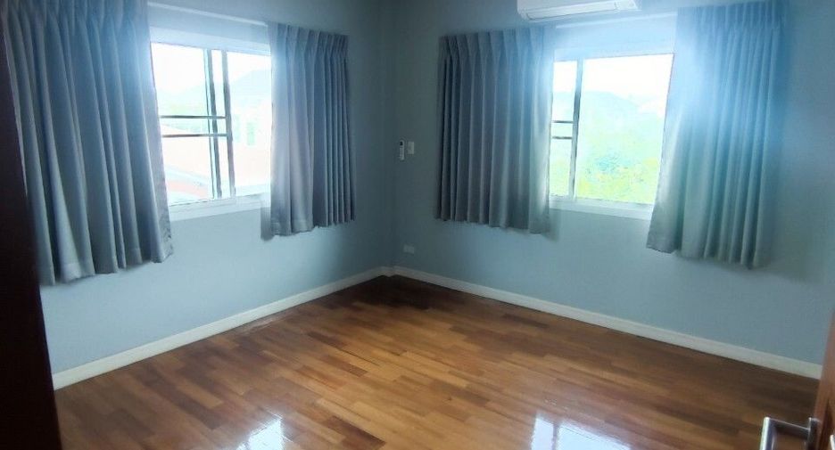 For rent 3 bedrooms house in Bang Bon, Bangkok