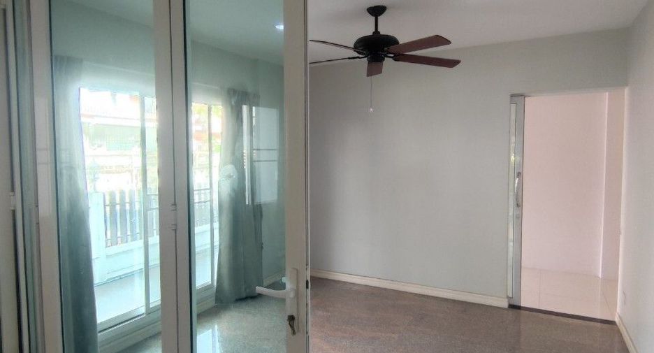 For rent 3 bedrooms house in Bang Bon, Bangkok