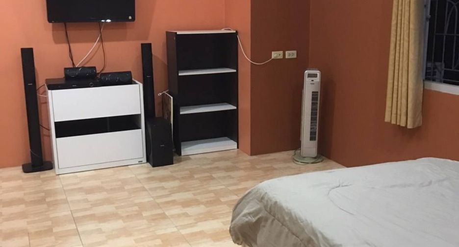 For rent 3 bedrooms house in Bang Lamung, Chonburi