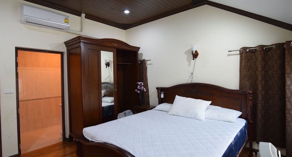For sale 3 bedrooms house in Hua Hin, Prachuap Khiri Khan