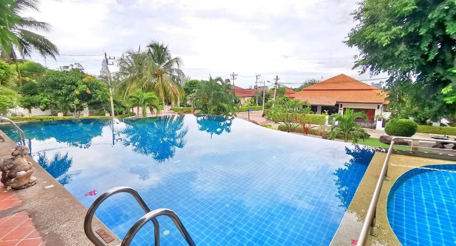 For sale 3 bedrooms house in Hua Hin, Prachuap Khiri Khan
