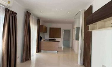For sale 4 bedrooms house in Mueang Samut Prakan, Samut Prakan