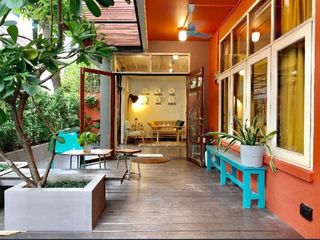 For rent 3 bedrooms townhouse in Watthana, Bangkok