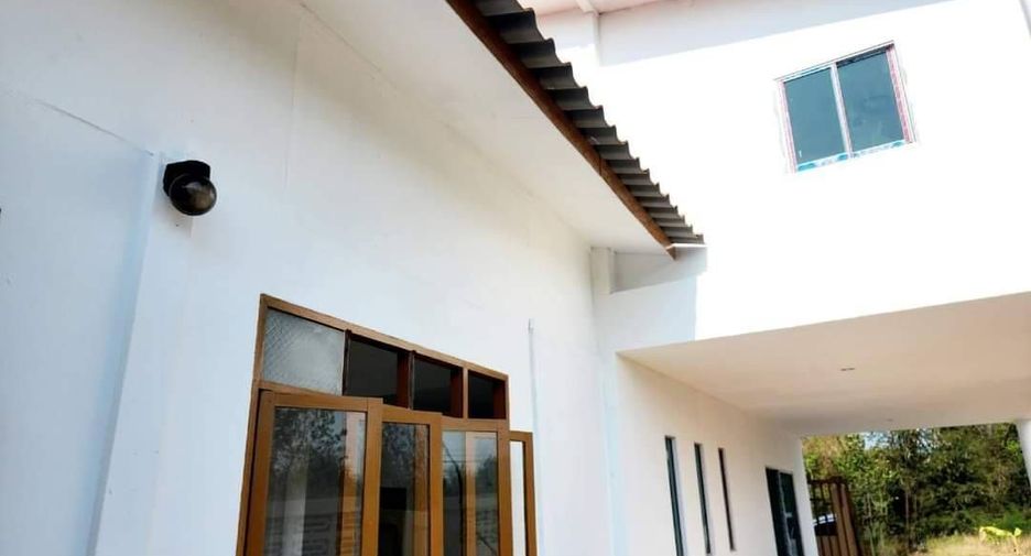 Casa en venta de 4 habitaciones en Pran Buri, Prachuap Khiri Khan