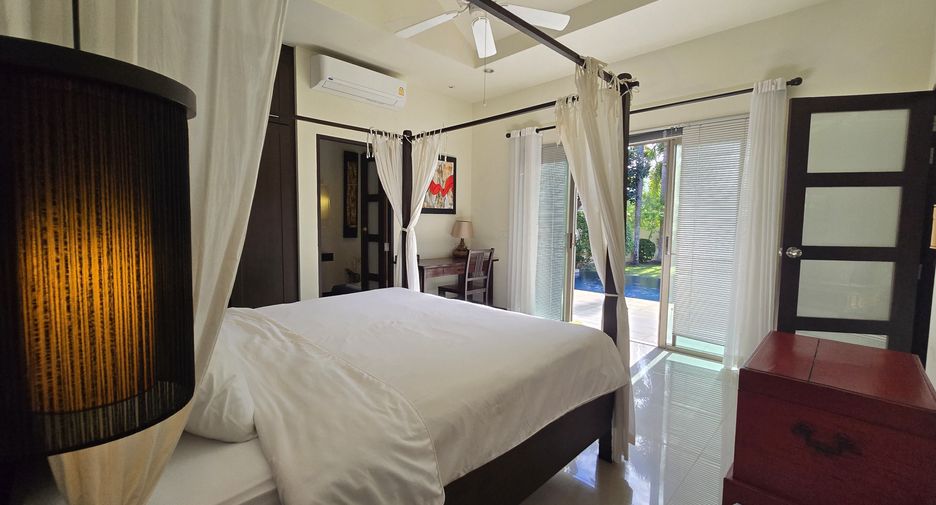 For sale 3 bedrooms villa in Mueang Phuket, Phuket