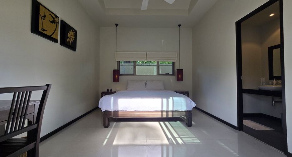 For sale 3 bedrooms villa in Mueang Phuket, Phuket