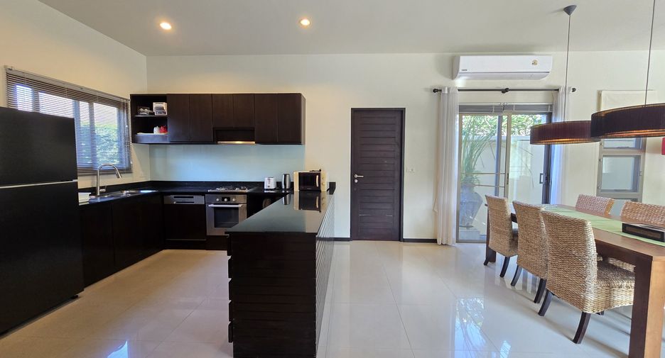 For sale 3 bedrooms villa in Mueang Phuket, Phuket