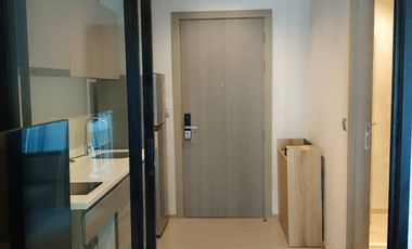 For rent studio condo in Huai Khwang, Bangkok