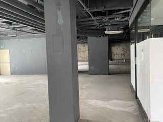For rent retail Space in Watthana, Bangkok