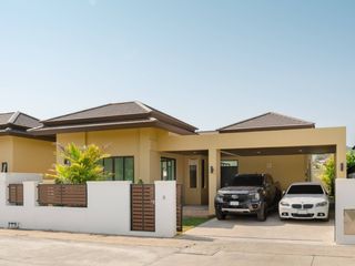 For sale 3 bedrooms villa in Bang Saray, Pattaya