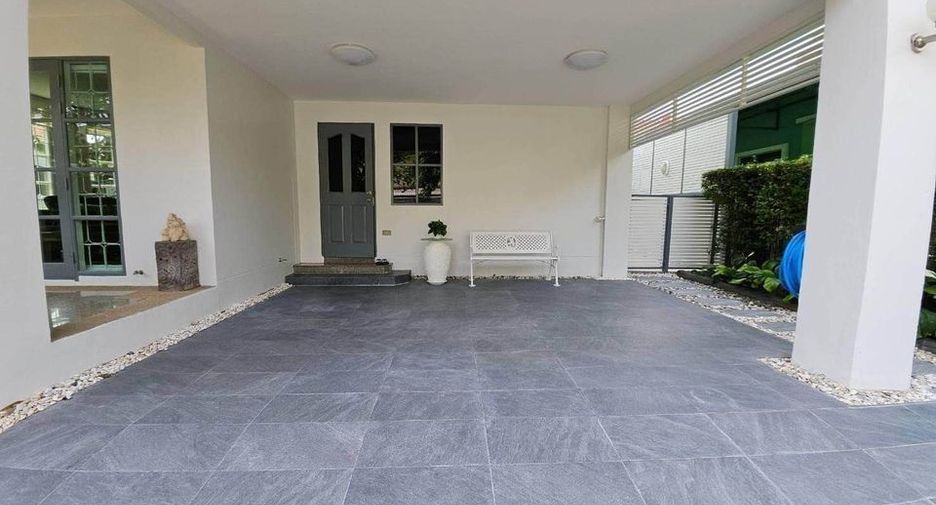 For rent 3 bedrooms house in Mueang Samut Prakan, Samut Prakan