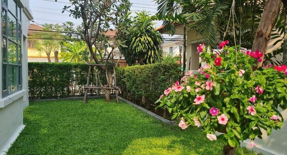 For rent 3 bedrooms house in Mueang Samut Prakan, Samut Prakan