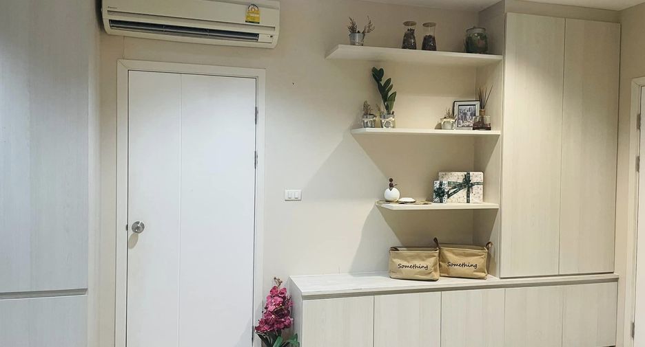 For rent 2 bedrooms condo in Bang Phlat, Bangkok
