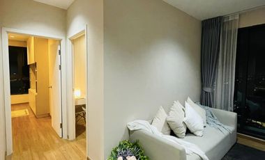 Wohnung zur Miete mit 2 Zimmer in Bang Phlat, Bangkok