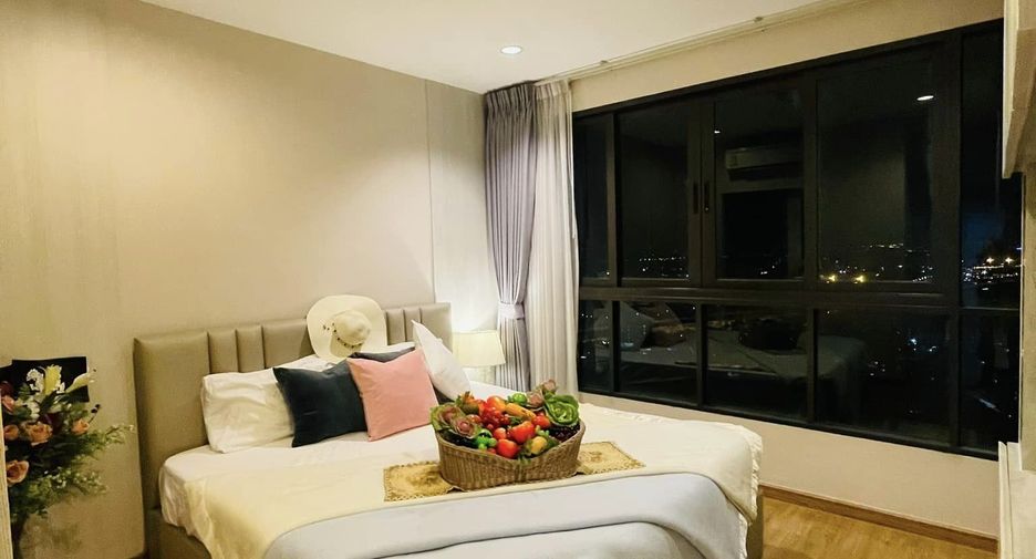 For rent 2 bedrooms condo in Bang Phlat, Bangkok