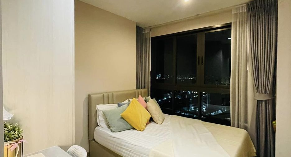 For rent 2 bedrooms condo in Bang Phlat, Bangkok