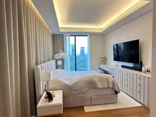 For rent 2 bedrooms condo in Pathum Wan, Bangkok