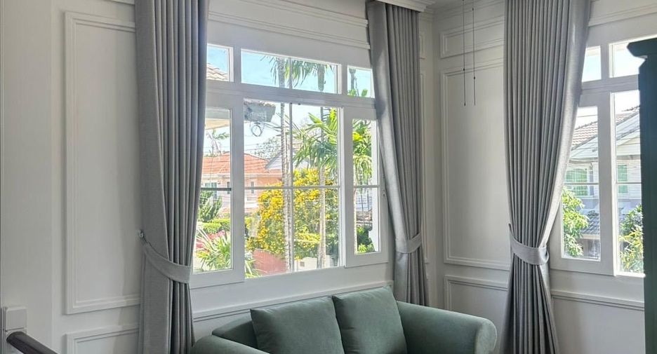 For sale and for rent 4 bedrooms house in Mueang Phuket, Phuket
