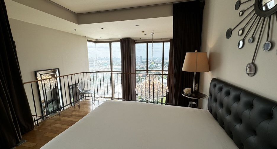 For sale 1 bed condo in Khlong Toei, Bangkok