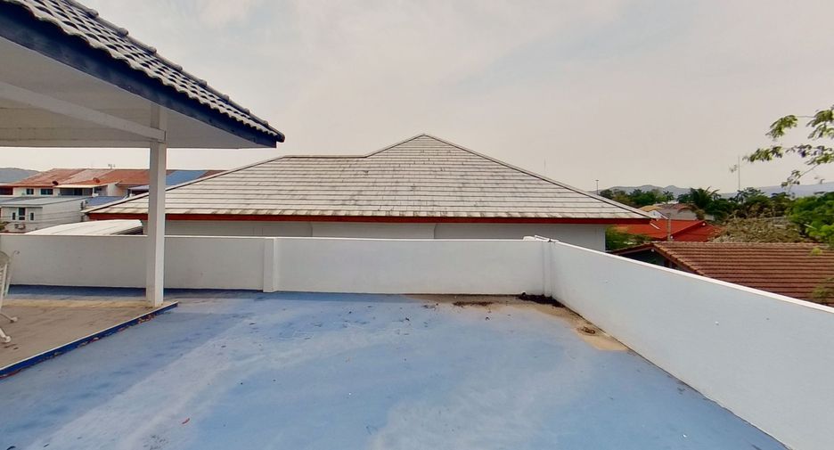 For sale 4 bedrooms house in Hua Hin, Prachuap Khiri Khan