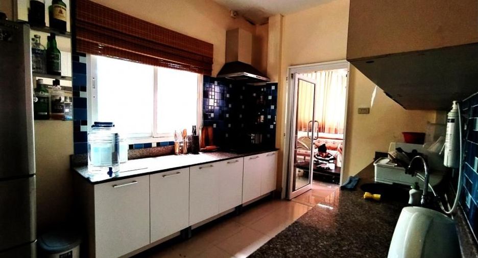 出售 3 卧室 独立屋 在 Sattahip, Chon Buri