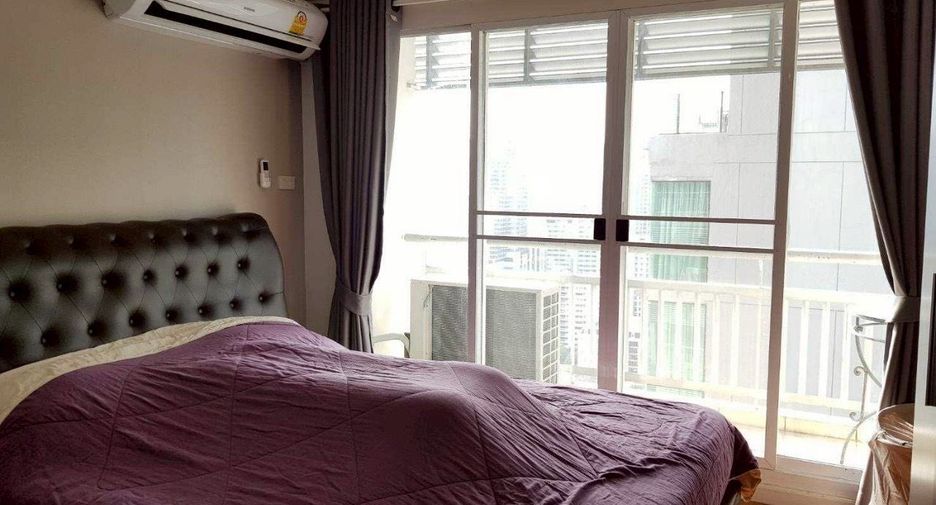 For rent 1 bed condo in Watthana, Bangkok