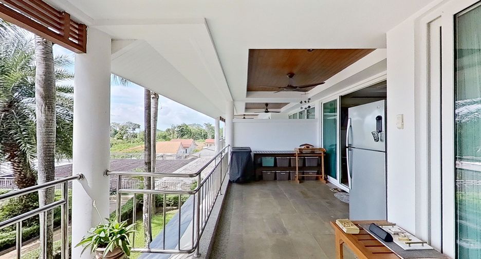 For sale 2 bedrooms apartment in Mueang Phuket, Phuket